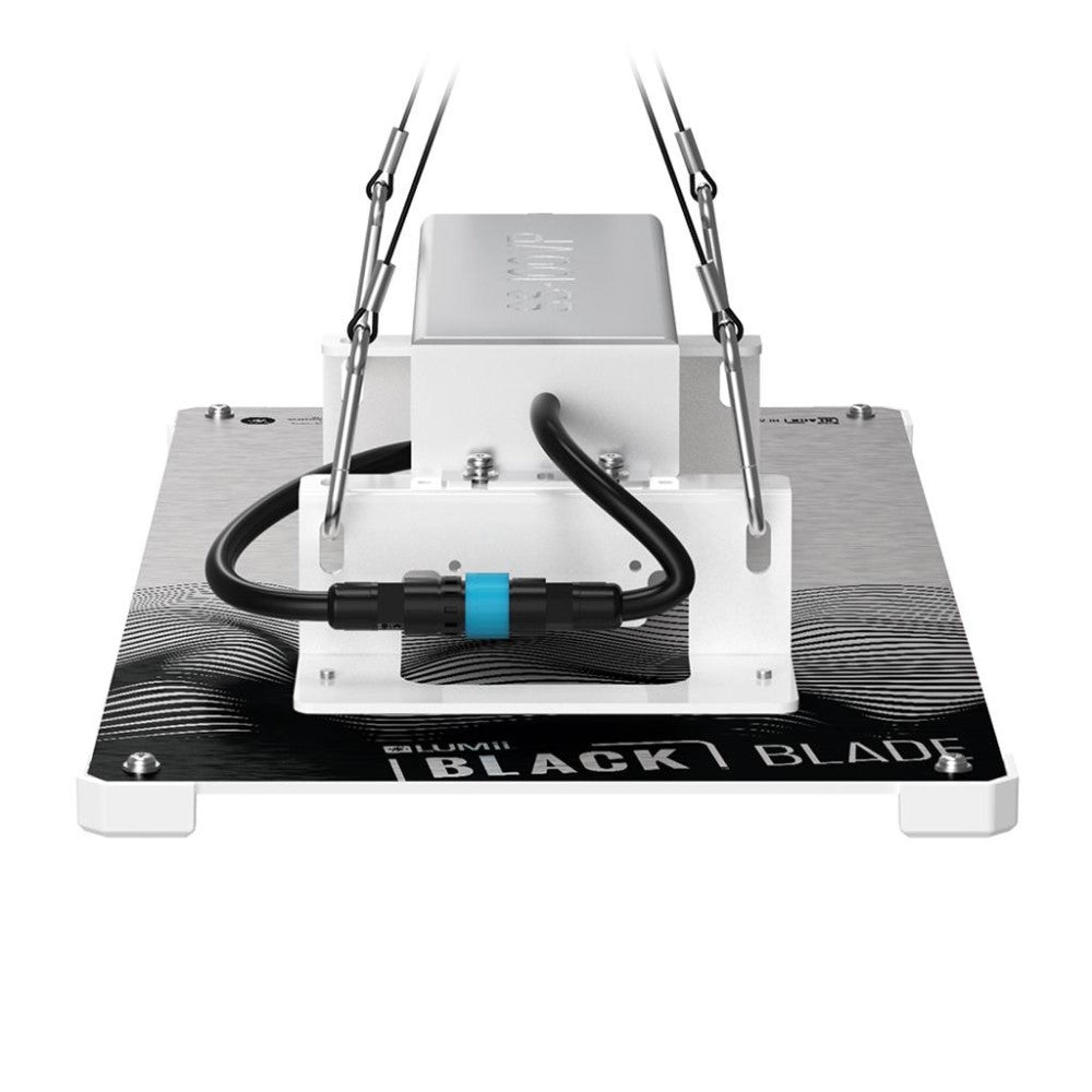 LUMii BLACK Blade LED - 100w Grow Light - GrowPro Hydroponics Ltd