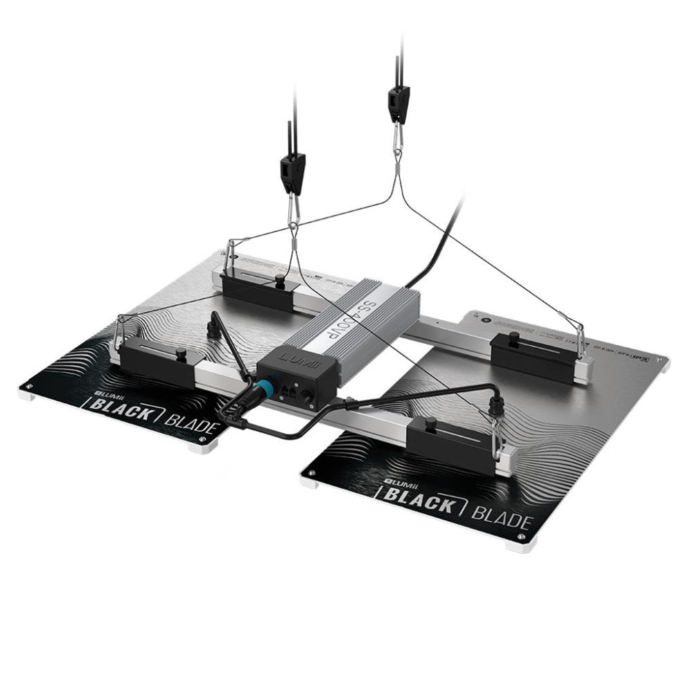 LUMii BLACK Blade LED - 400w Grow Light - GrowPro Hydroponics Ltd